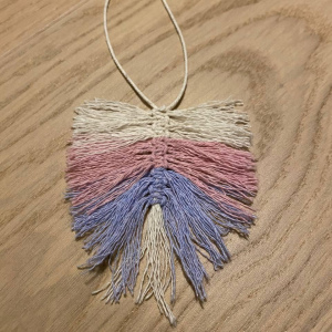 Makramee Feder mehrfarbig